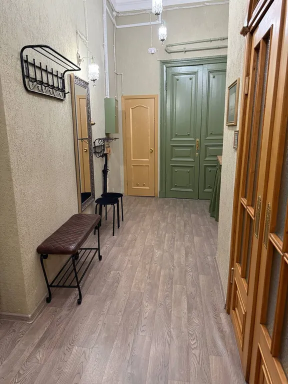Квартира Атмосферная 3-комнатная квартира в центре Петербурга — Санкт-Петербург