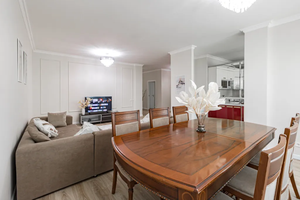 Светлая и уютная квартира в центре города с прекрасным видом