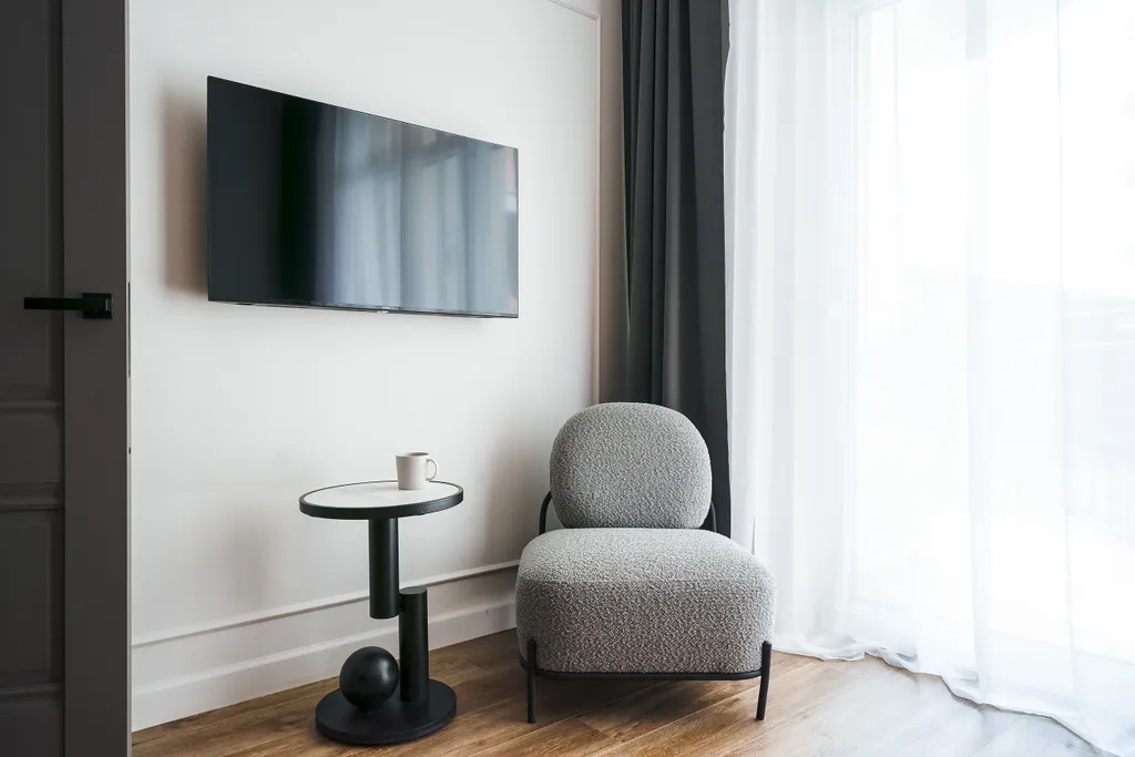 Квартира Квартира Дизайнерская евродвушка Европа с балконом — Калининград