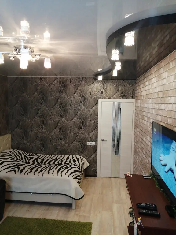 Шикарная евро-двушка с камином