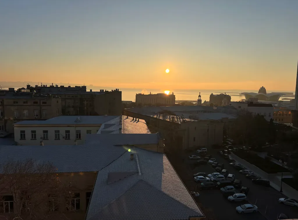 Апартаменты с видом на море около Старого города Ичяри шяхяр