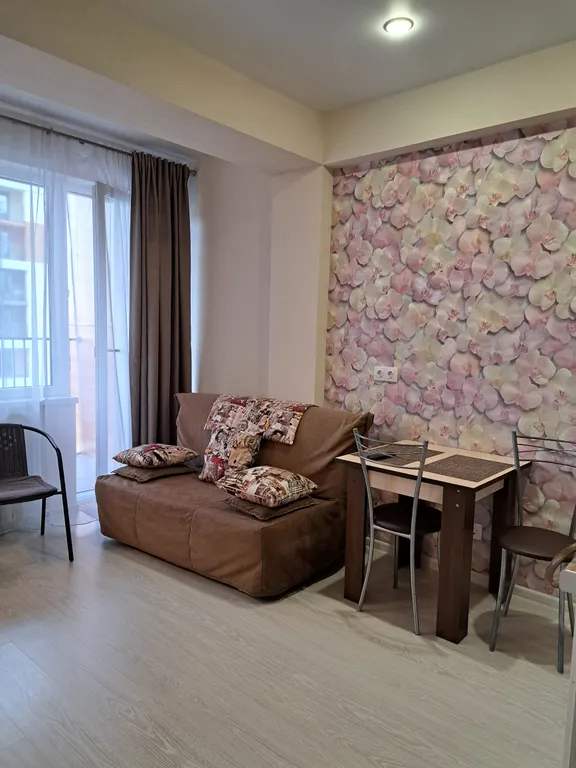 Квартира-студия с видом на море