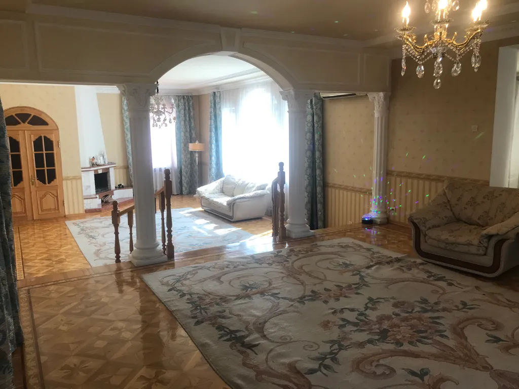 Дом рядом с парком Краснодар с банькой и бассейном