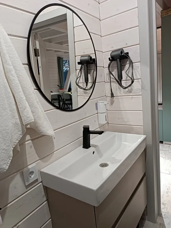 Дом с бассейном