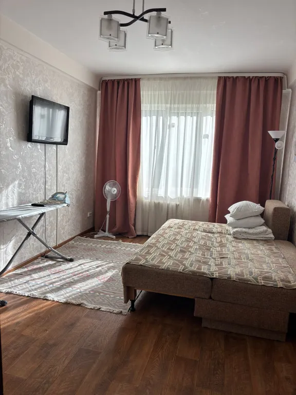 Уютная 2-комнатная квартира на окраине города — аренда посуточно в Псков