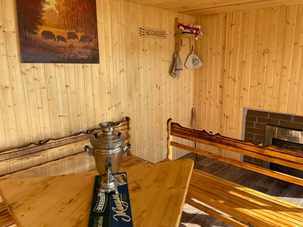 Дом на берегу реки Волга