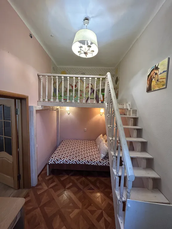 Квартира с лофтом в историческом центре с супер локацией