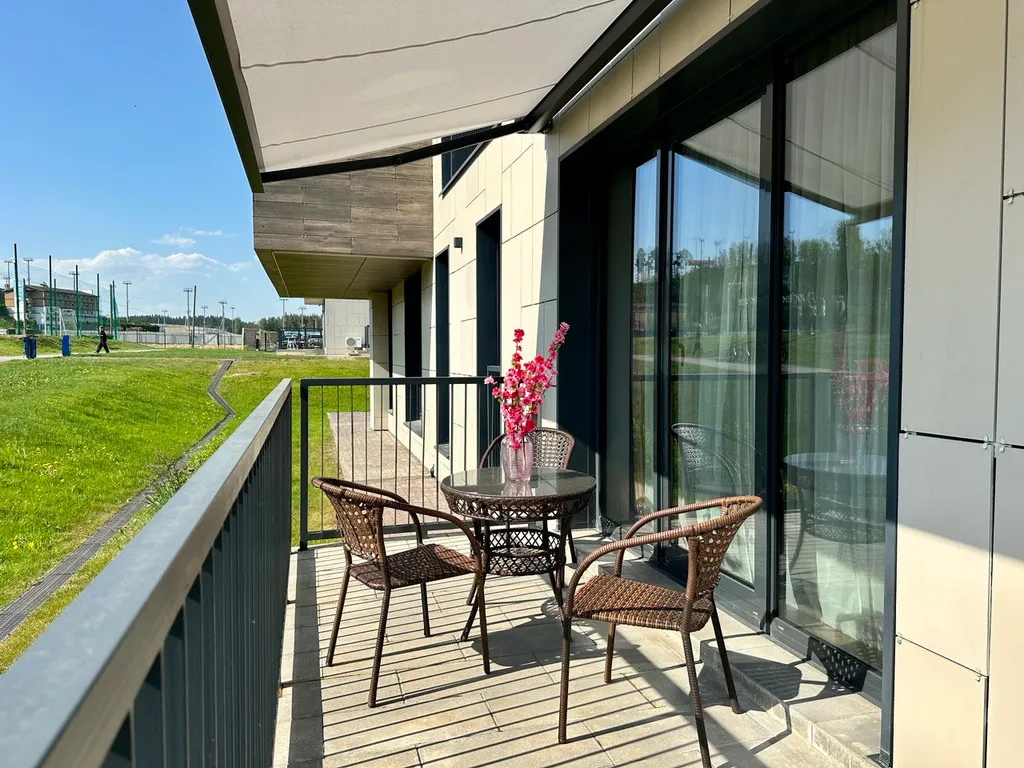 Охта Сьют 17 c отдельным входом