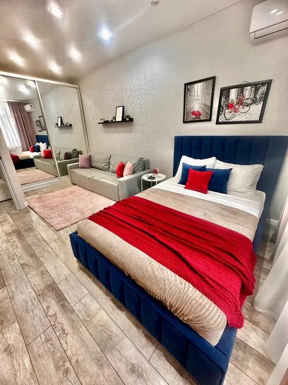 Квартира Семейные апартаменты недалеко от парка Галицкого — Краснодар