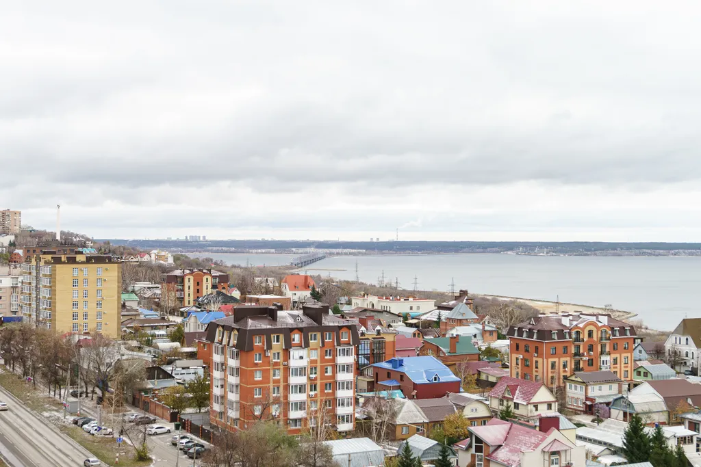 Просторные апартаменты с шикарным видом на реку Волга и город