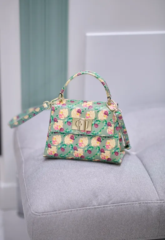 Апартаменты Privilege Нижнее озеро NEW