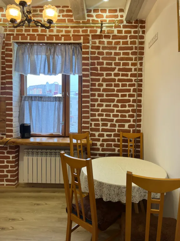 Апартаменты логово румс двухкомнатные пятиместные