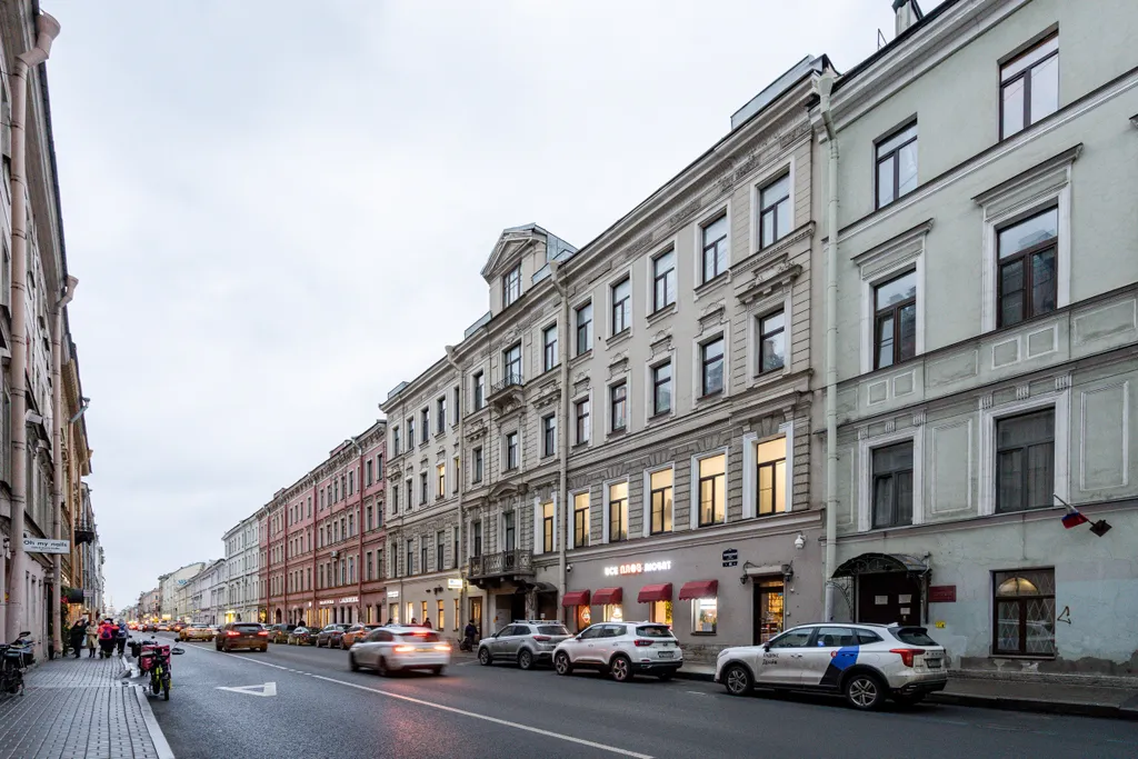 Двухуровневые апартаменты у Фонтанки