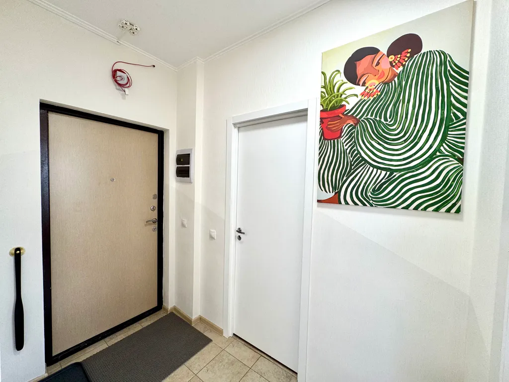 Биг трешка с двумя спальнями и кухней-гостиной