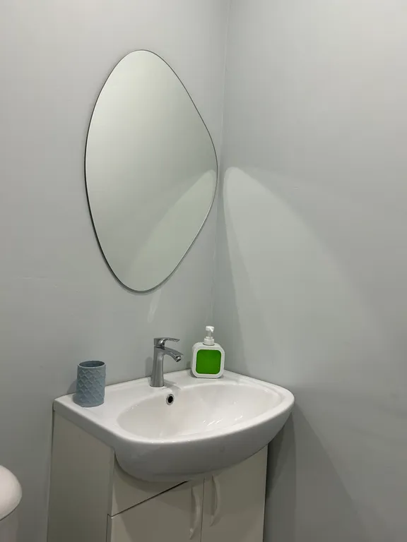 Студия с дизайнерским ремонтом