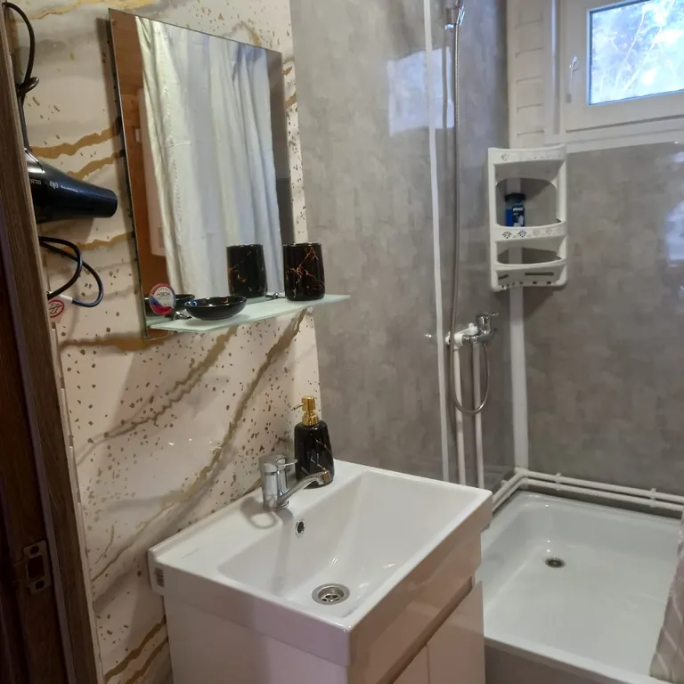 Коттедж Домик в лесу — Архыз