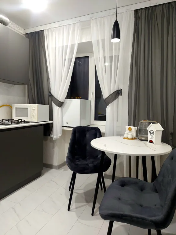 Уютная квартира в центре возле Ледового дворца