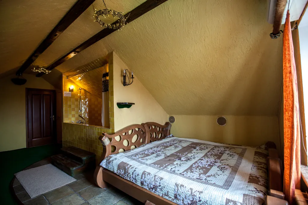 Квартира Трехместный Комфорт "Пещера" — аренда посуточно в Смоленск