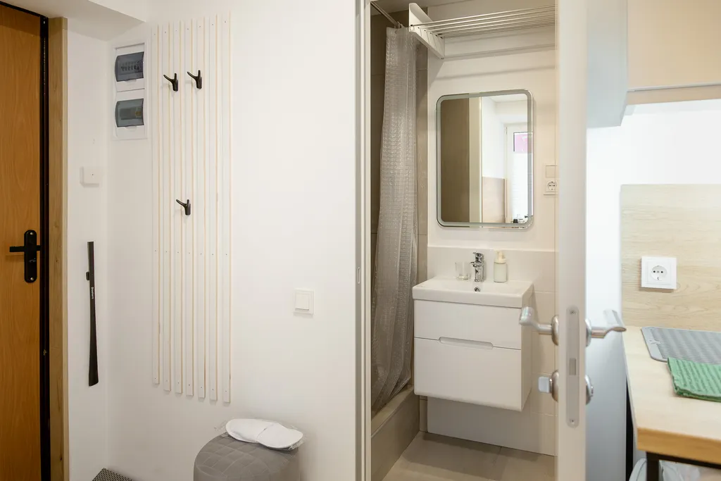 Студия на Сенной около канатной дороги