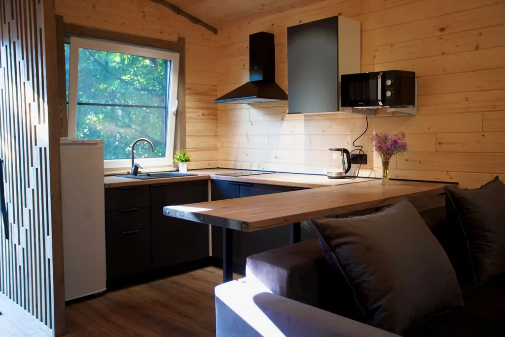 Коттедж 1-комнатный Дом — Широкая Балка