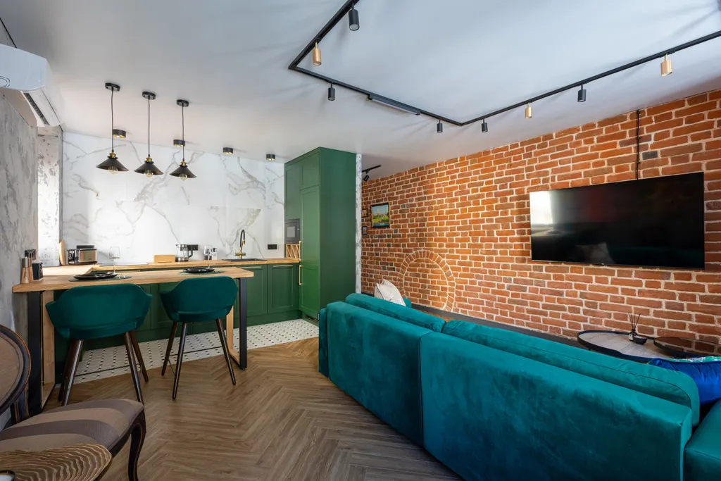 2 этажа винтажной классики в Лофте в минуте от Кремля