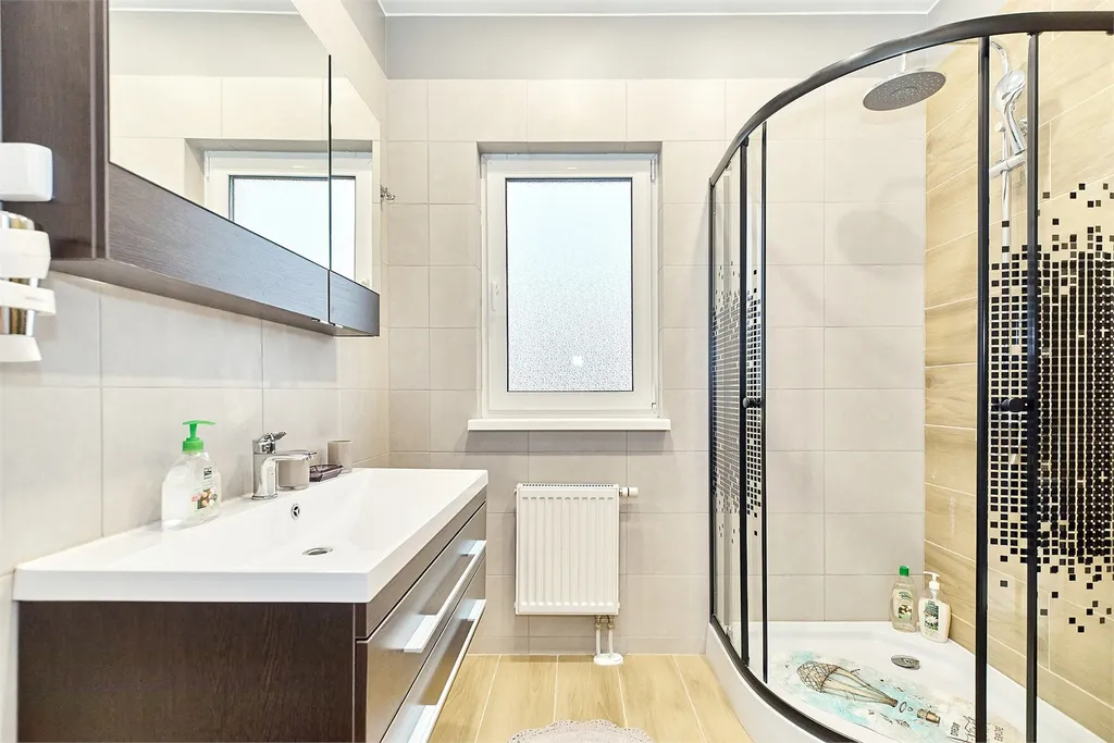 Квартира 3-комнатная Квартира — Иннолово