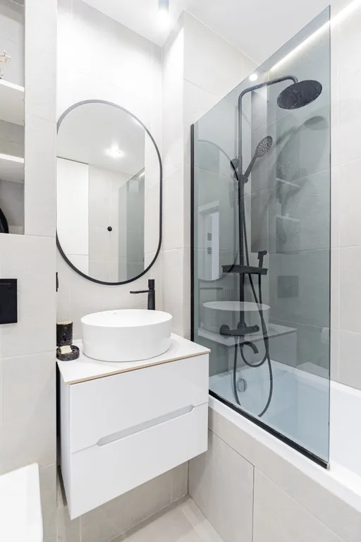 Современная евротрешка в центре