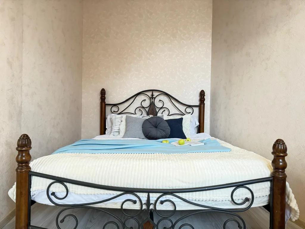 Стильная евро-двухкомнатная квартира в Лайково