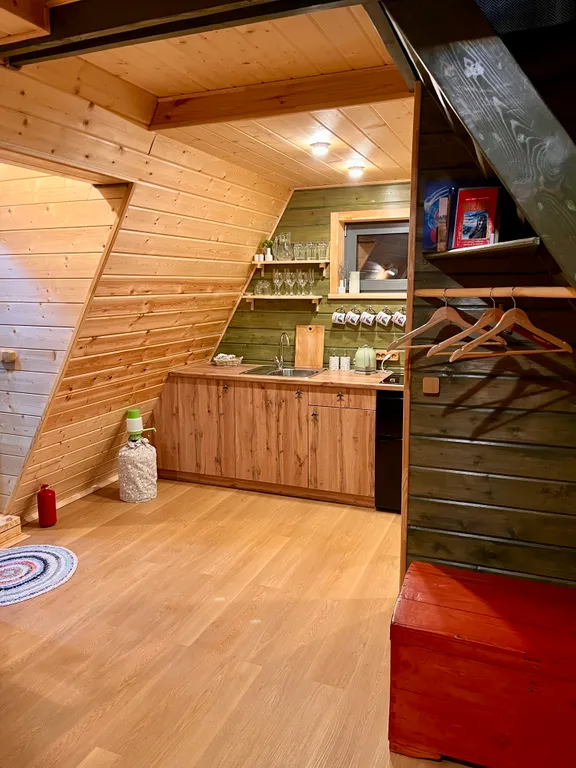 Треугольный домик Василево с баней и чаном