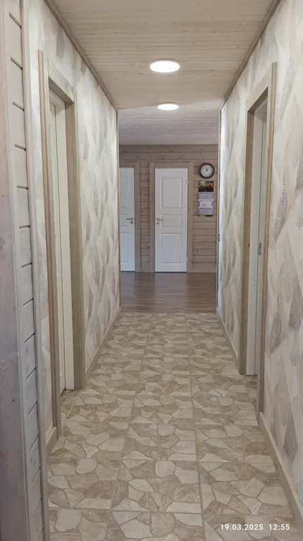 Дом с тремя спальнями с видом на озеро