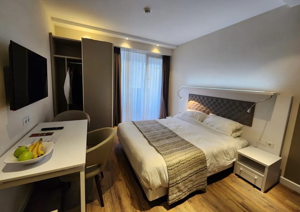 Квартира Квартира Апартамент с видом на первой линии моря в 5* Апарт-отеле — Батуми