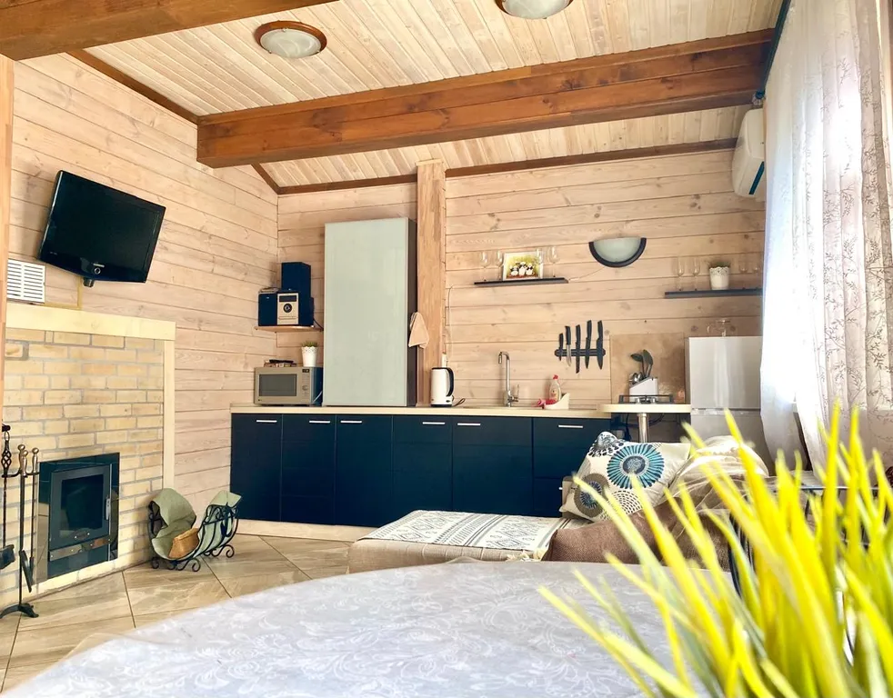 Деревянный домик с русской банькой в Большой Царевщине