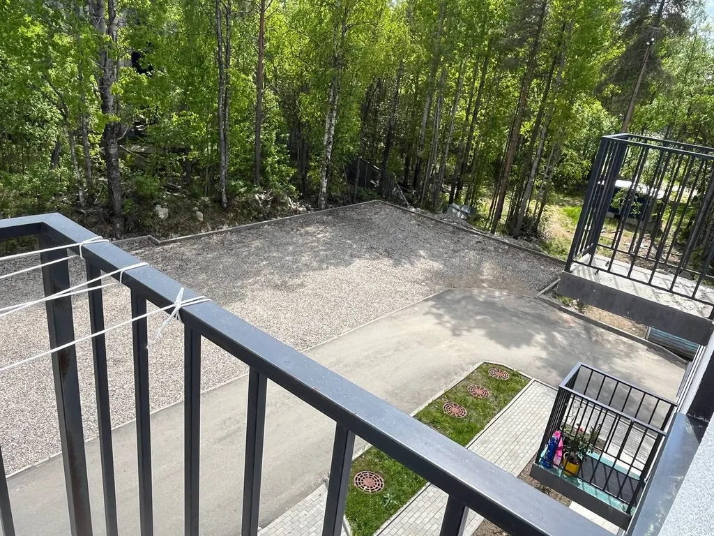 Милая студия в новом доме рядом с озером и набережной