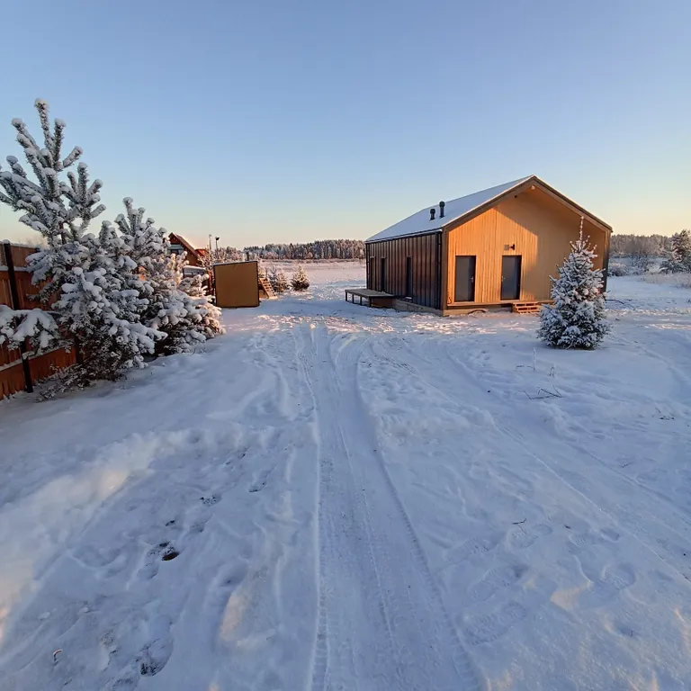 Гостевой дом Панорама на берегу реки около Вотчины деда мороза