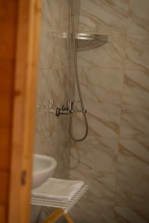 Коттедж 1-комнатный Дом — Сухум