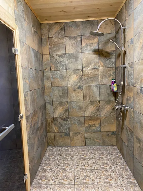 Silent Dacha на берегу озера с баней