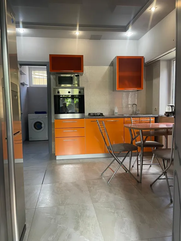 Уютный дом в центре города