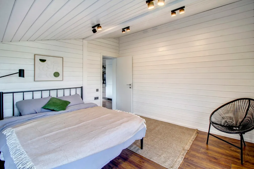 Уютный дoм с видом нa лес