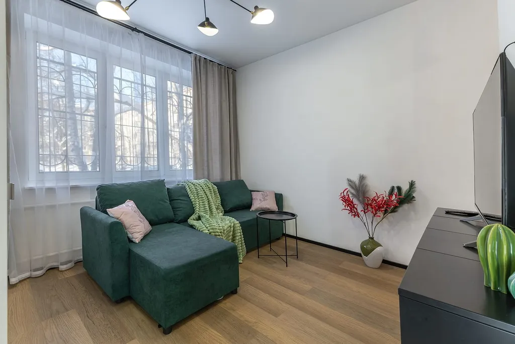 Квартира 2-комнатная квартира на 1 этаже рядом с ФМБЦ им. А.И. Бурназяна — Москва