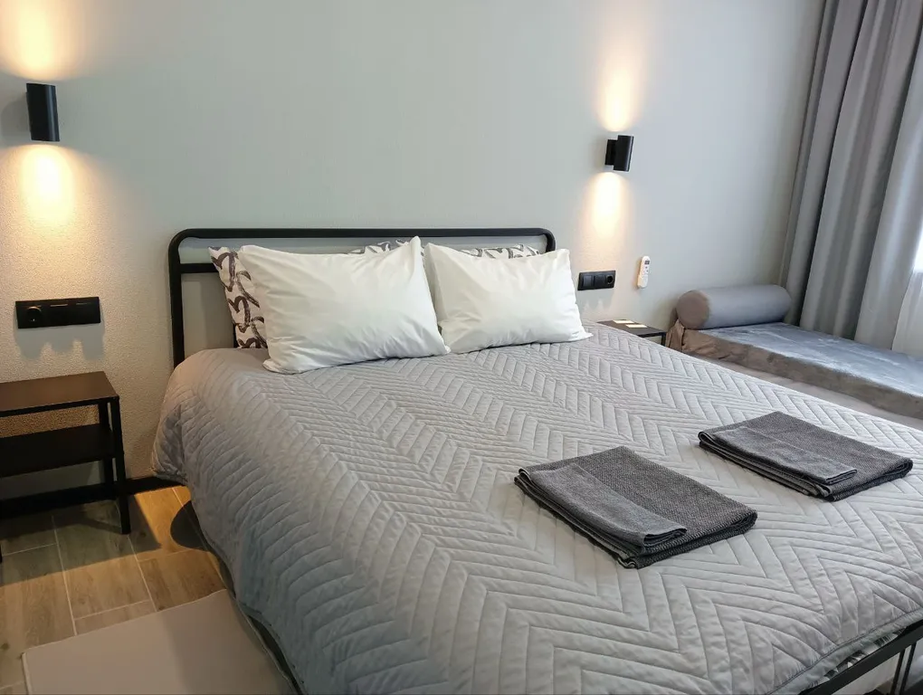 Коттедж Домик с индивидуальной детской площадкой на берегу Можайского водохранилища — Можайск