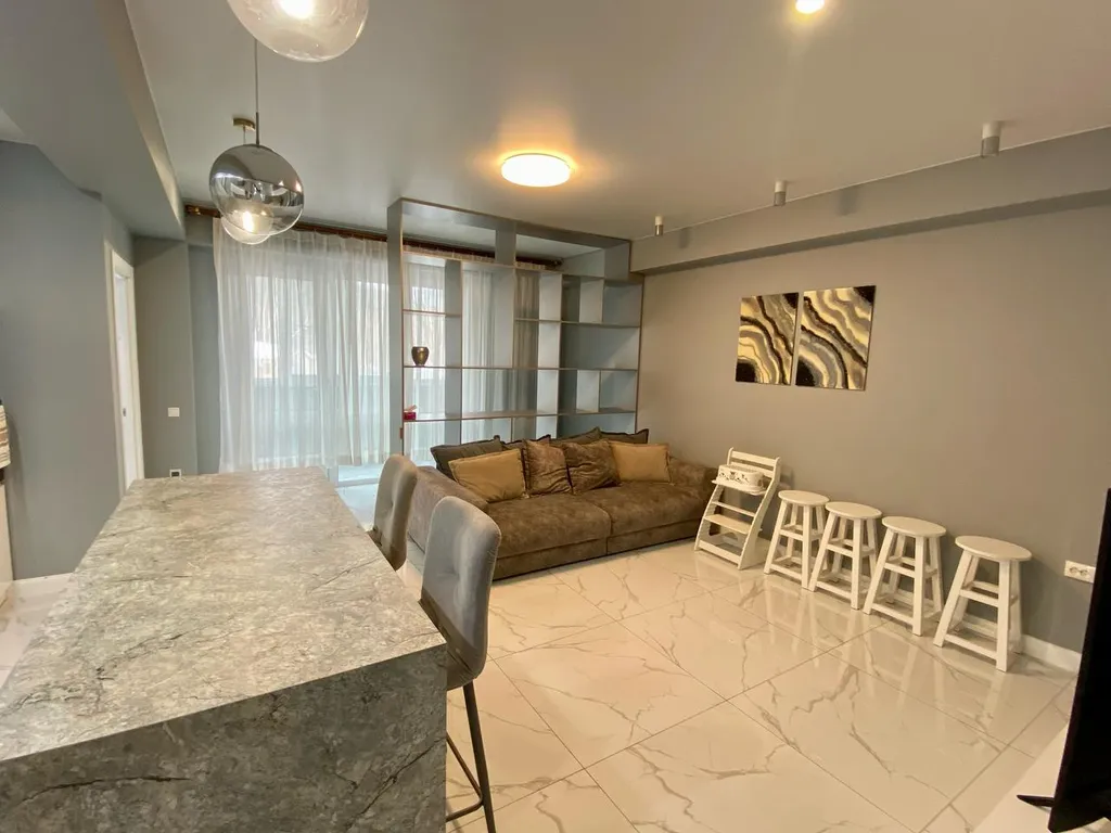 Апартаменты с видом на гору Большевик