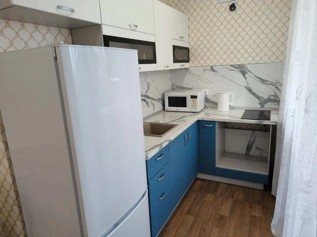 Квартира Студия возле Кристалла — Тюмень