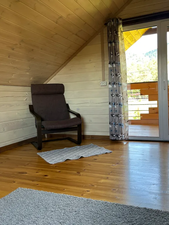 Уютный дом с видом на горы