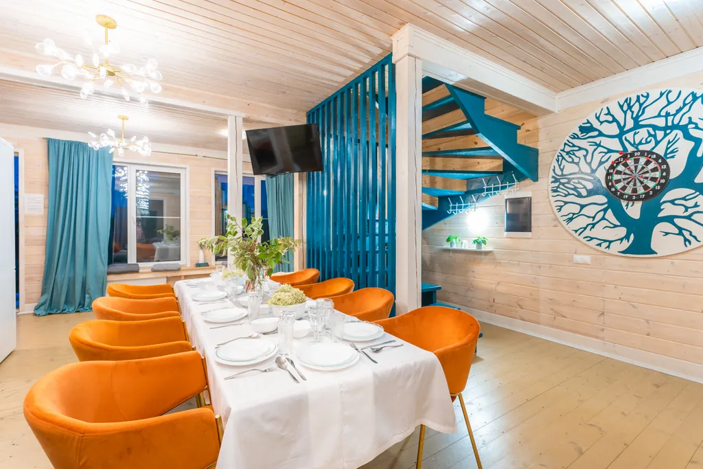 Деревянный Дом с бассейном и сауной в Москве