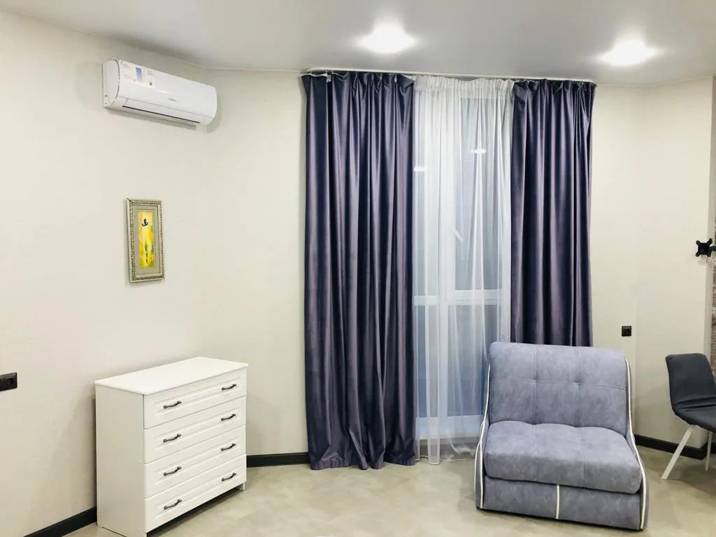 Апартамент с бассейном