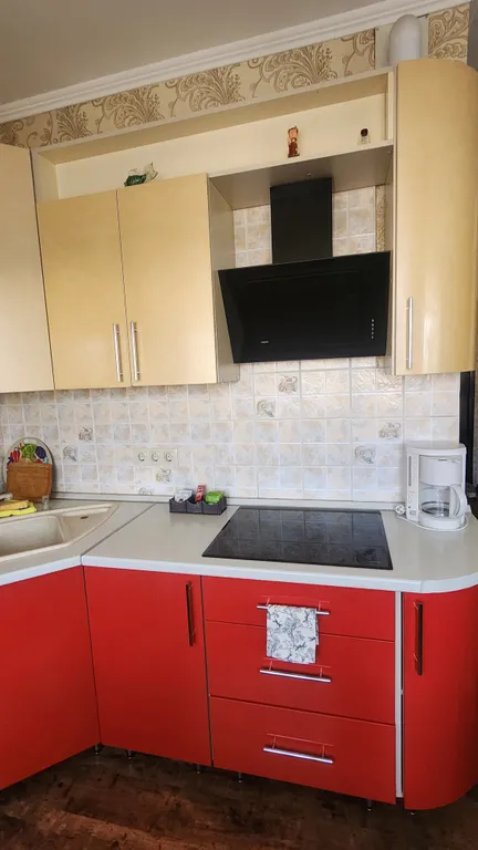 Уютная современная квартира в центре района Харгора