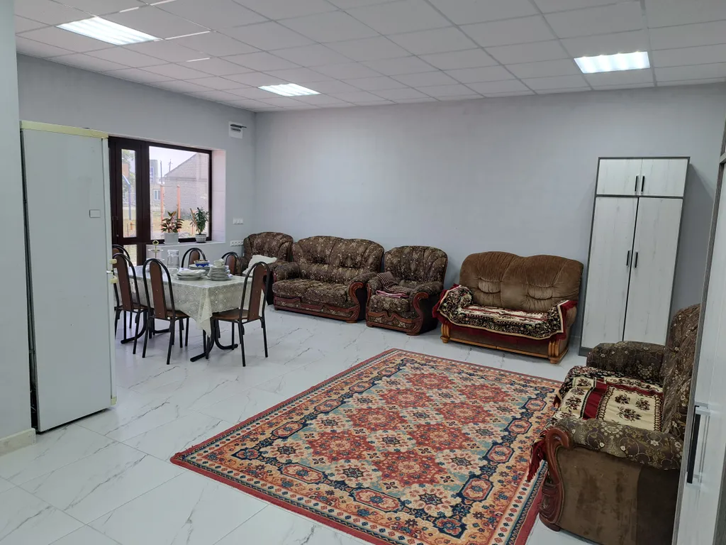 Коттедж Уютный домик в спокойном населённом пункте — Каспийск