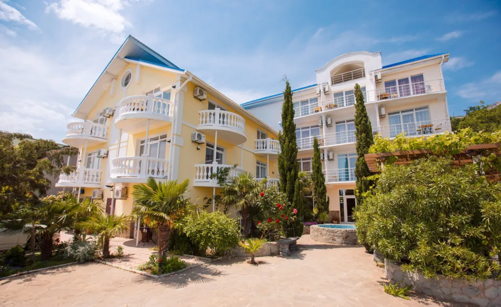 Семейный двухкомнатный номер