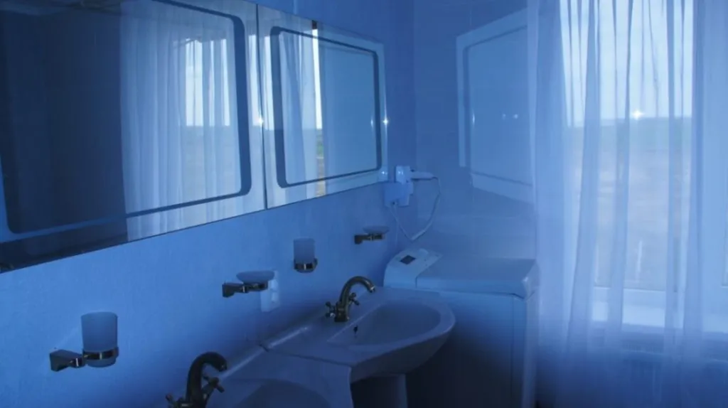 Квартира 3-комнатная Квартира — Кучугуры