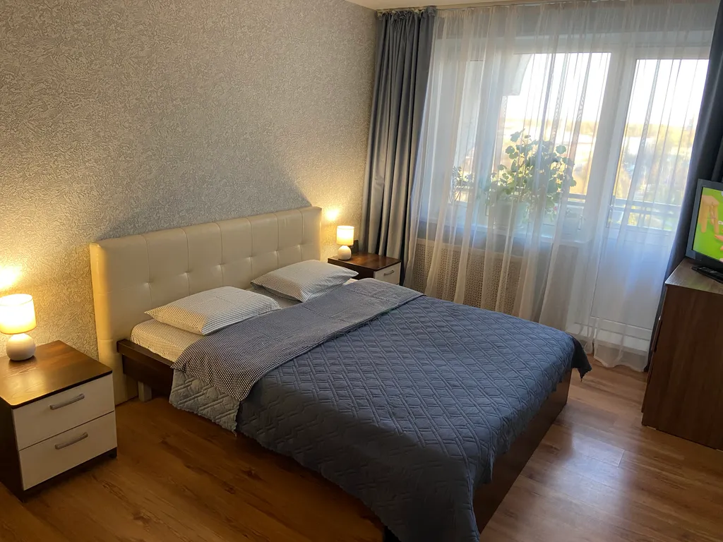 Квартира Рядом с центром — аренда посуточно в Псков